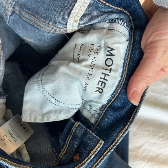 Mother the Hustler Ankle Fray Jean - Picture 5 of 8